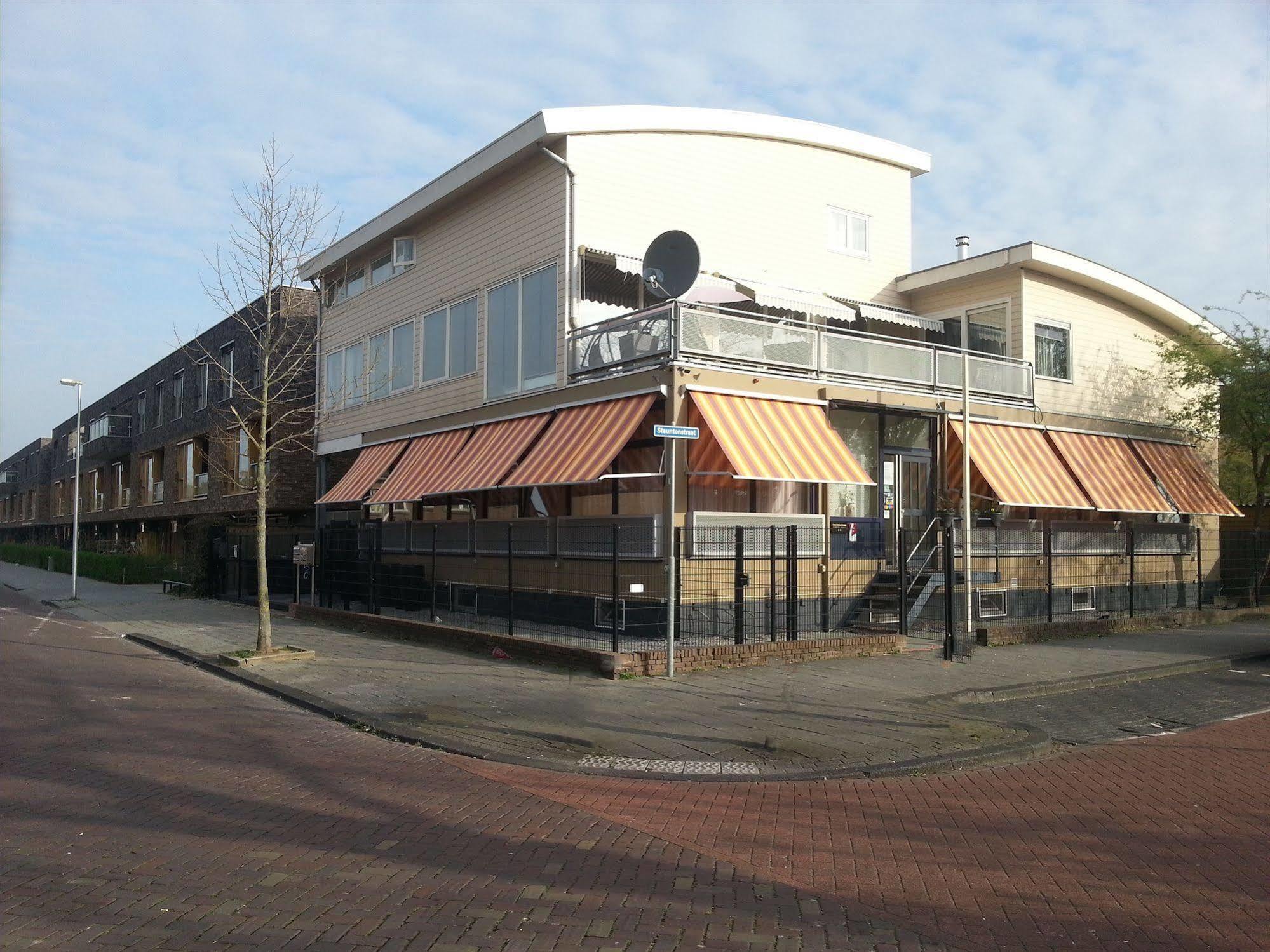 Hotel Holland Lodge Utrecht Exterior foto